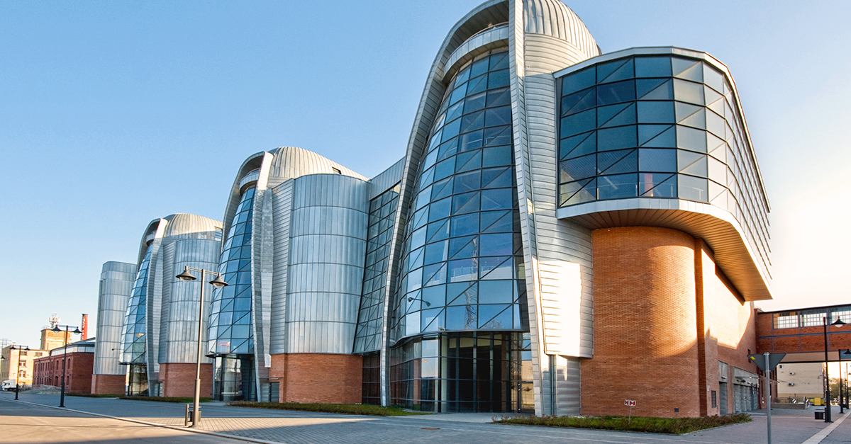 2700 metres of URSA AIR ducts in the C1 Cultural Centre (Poland)